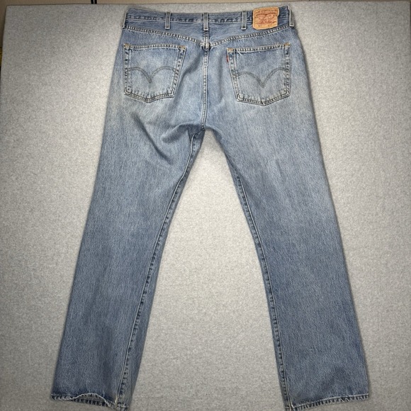 VTG Levis 501 Size 38x34 Distressed Button Fly Denim Y2K Medium Wash - Picture 3 of 11